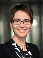 Prof. Christina Holzapfel